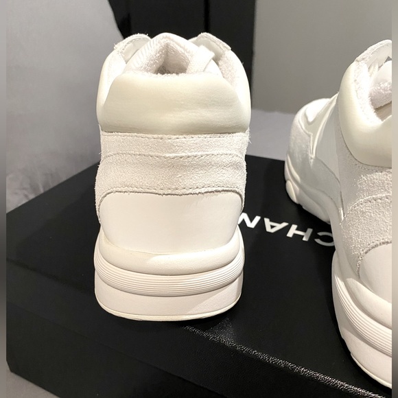 🤍BRAND NEW CHANEL WHITE REV TRAINERS🤍 - Picture 10 of 14